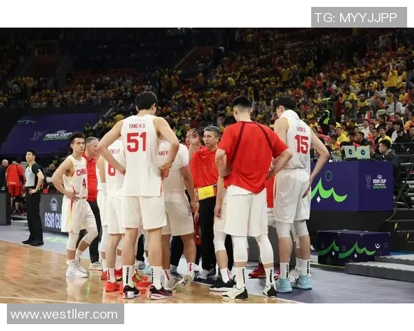 2007年中国篮球盛事回顾：骑士队与中国队的精彩对决与历史意义分析